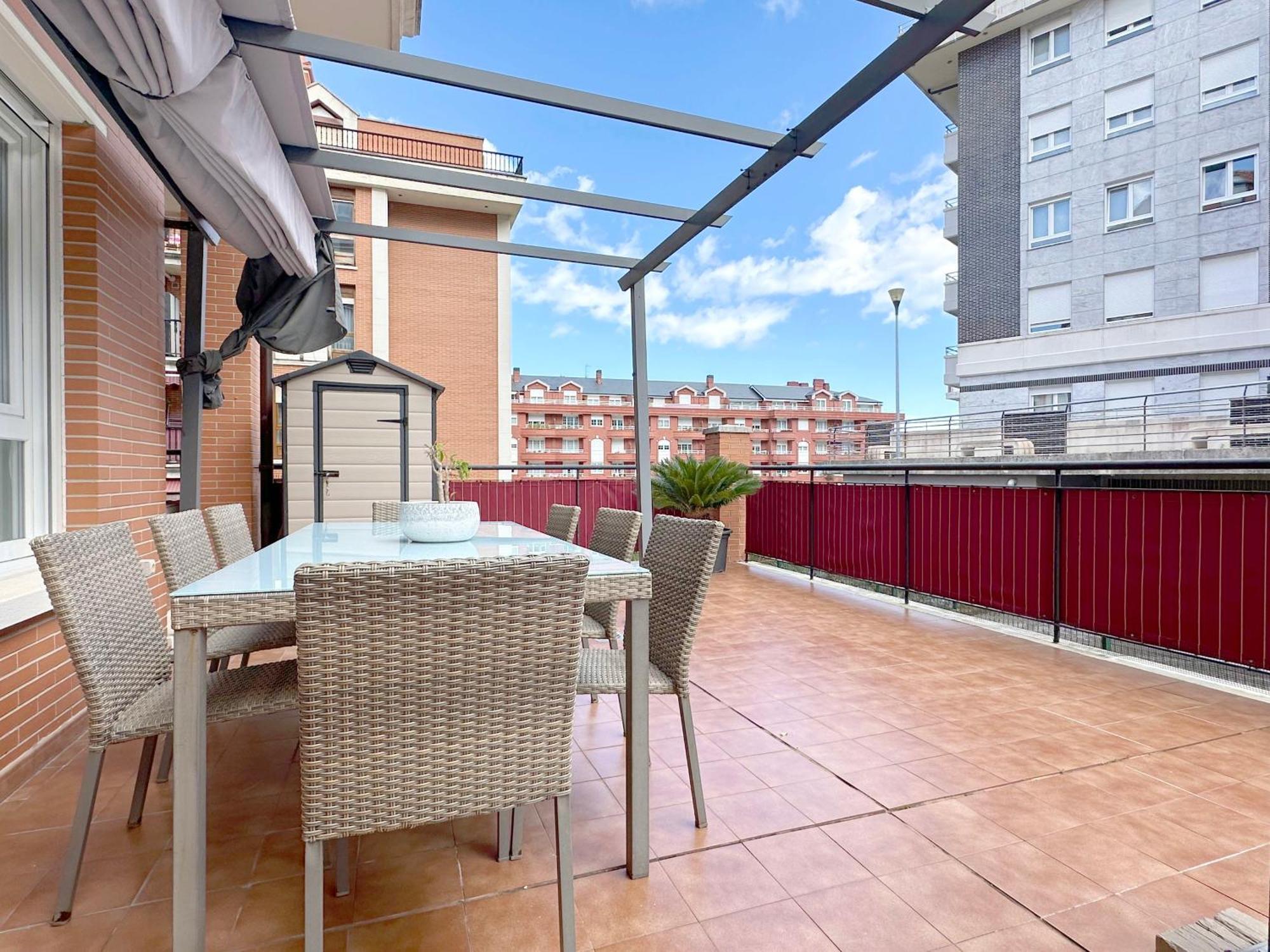 Apartamento Apartamento Con Gran Terraza En El Centro Castro Urdiales Exterior foto